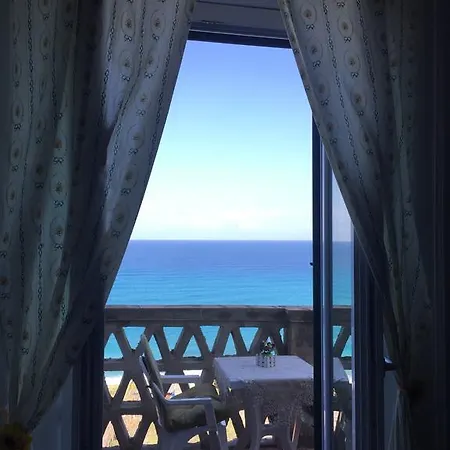 Valentina Guest house *